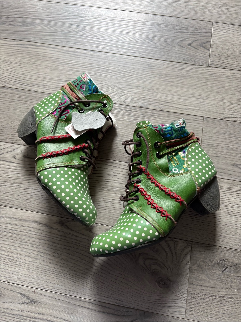 Tma Eyes Maia Womens Ankle Boots Green Lace Up Polka Dot
Abstract Zipper